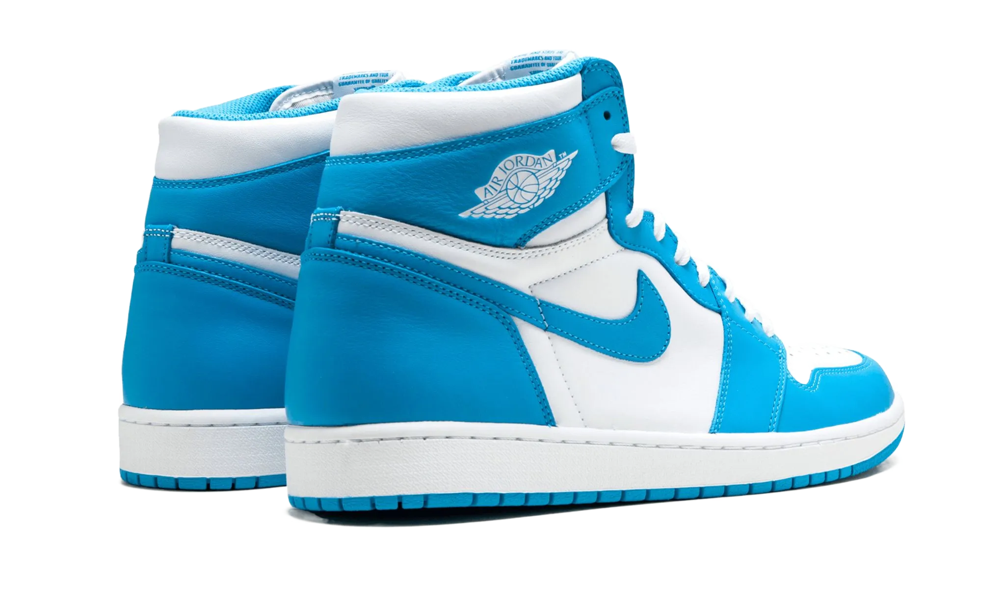 Air Jordan 1 Retro UNC