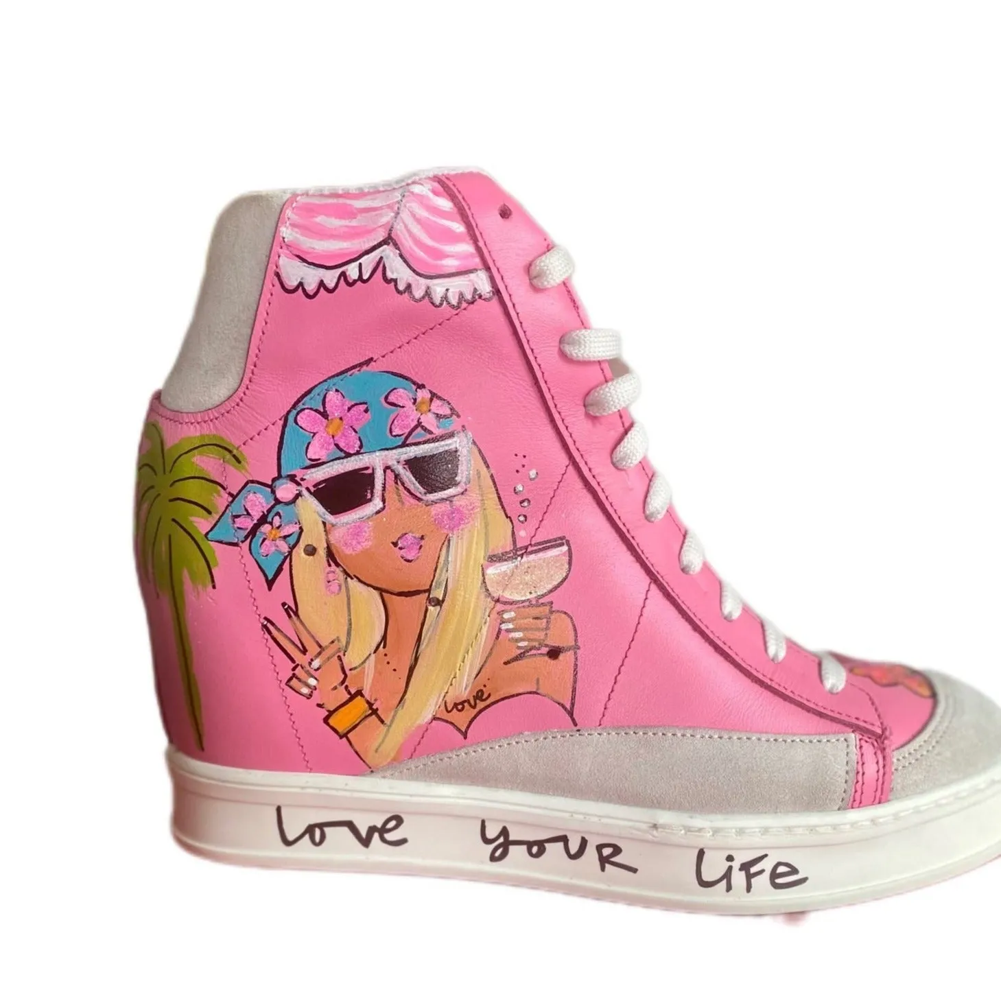 Cynthia Richard x Robin Hiers Exclusive Beachside Sneaker