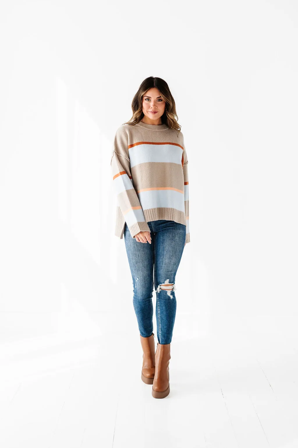 Layton Oversized Sweater in Champagne/Blue